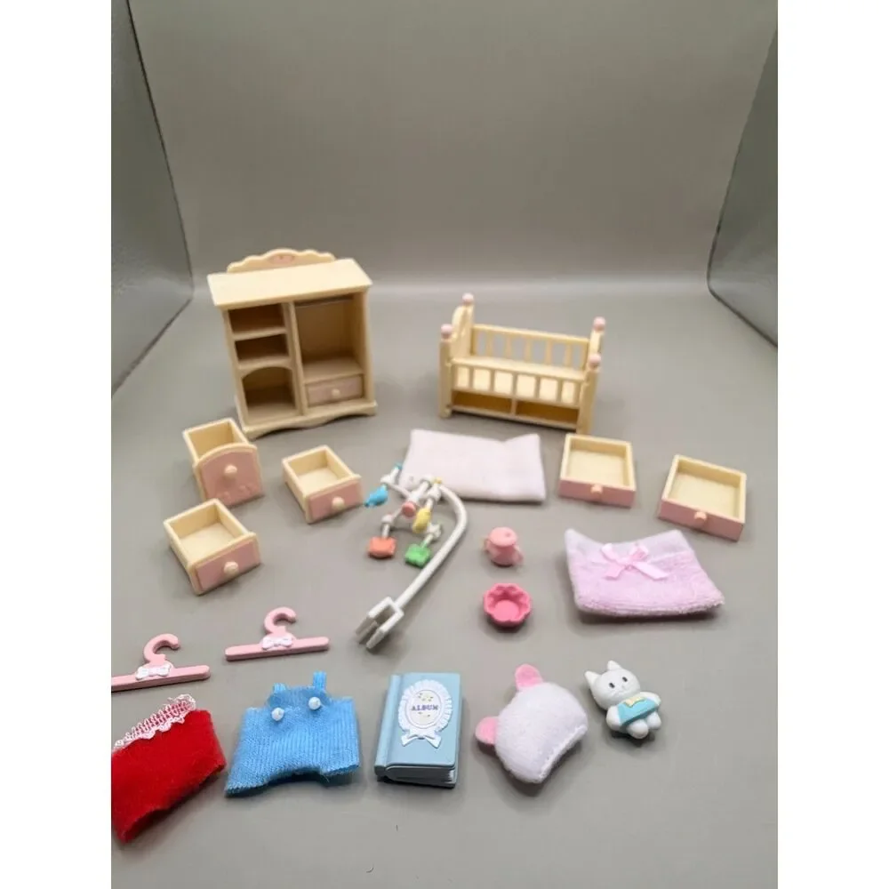 Calico Critters Baby’s Nursery Set CC2269 Crib Wardrobe Mobile w/ Accessories